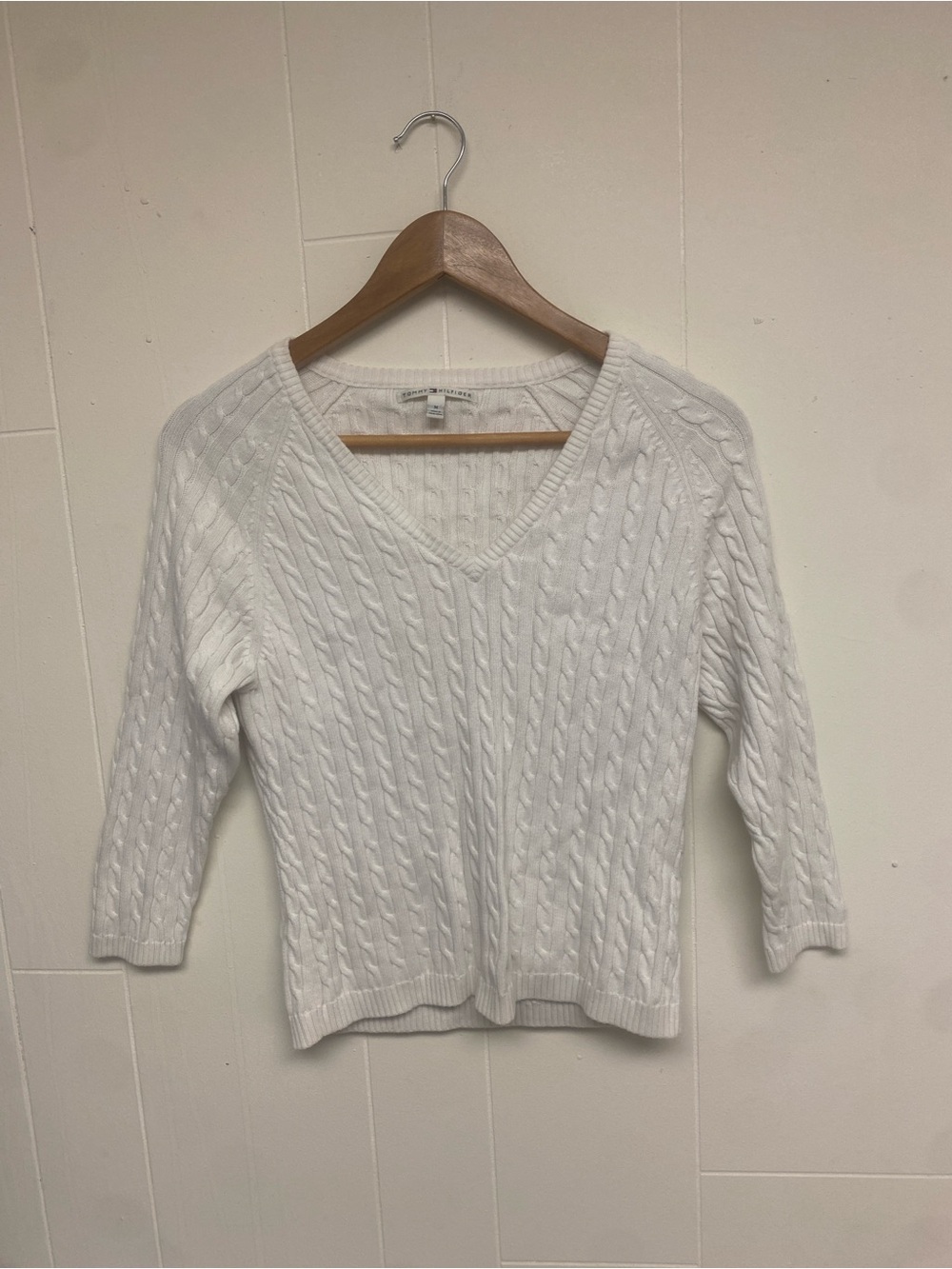 Cable Knit V-Neck Sweater in White